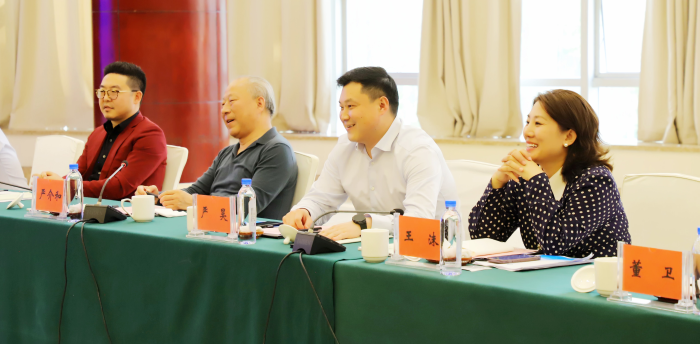 同新疆博州黨委副書(shū)記王貴駟、常務(wù)副州長(zhǎng)曾健會(huì)談3.png
