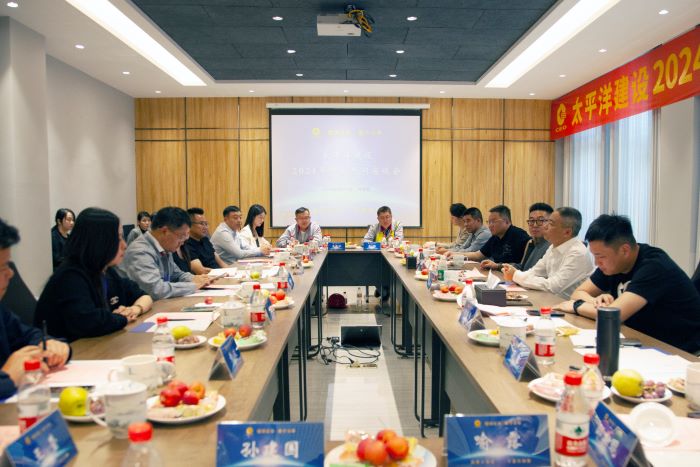 03 在新疆昌吉州呼圖壁縣農(nóng)田水利建設(shè)工程項目現(xiàn)場2.jpg